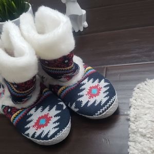 Aerosoles Aztec Slippers